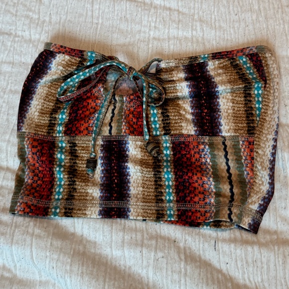 Multicolor Strapless Crop Top - Picture 5 of 7